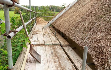 advantages of Castle Combe thatch roofing